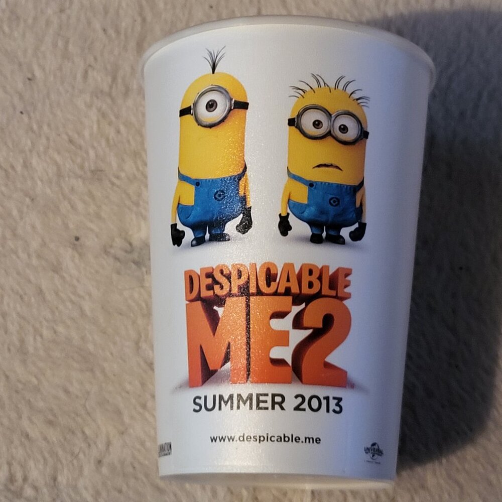 Summer 2013 Minions Despicable Me 2 Movie Theatre Cups French/English Canada GUC